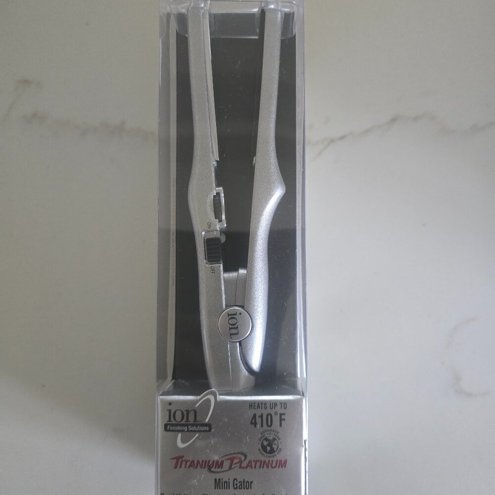 Ion Titanium Ceramic Travel Gator Iron 1 Inch